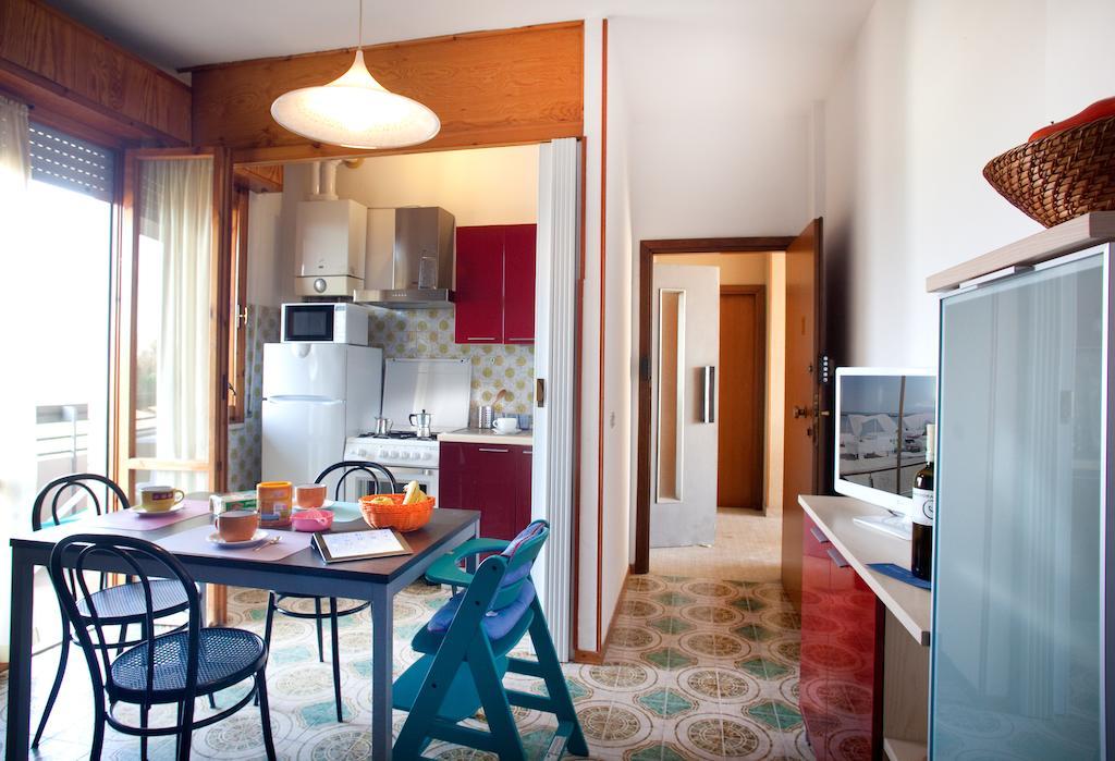 بيلاريا-إيجيا مارينا Residence Holiday الغرفة الصورة